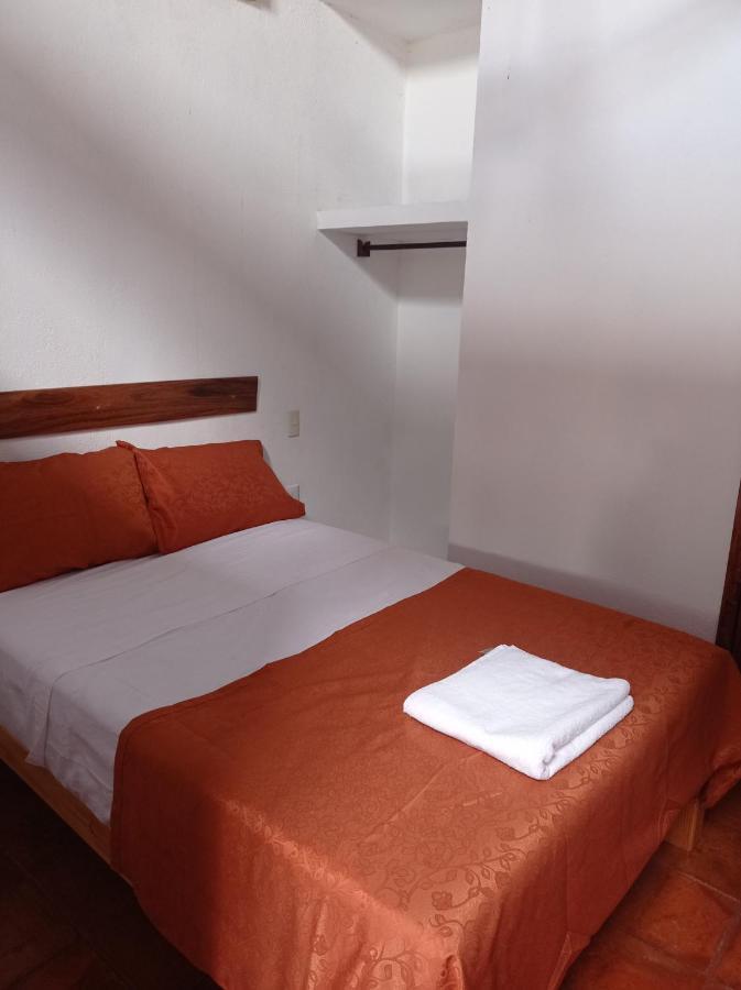 Bungalows Y Cabanas, Las Barracas De La Barra Malucano Екстериор снимка