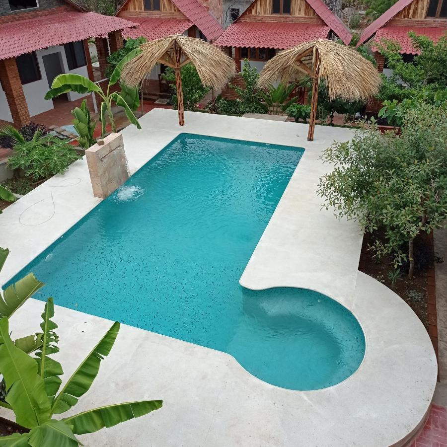 Bungalows Y Cabanas, Las Barracas De La Barra Malucano Екстериор снимка