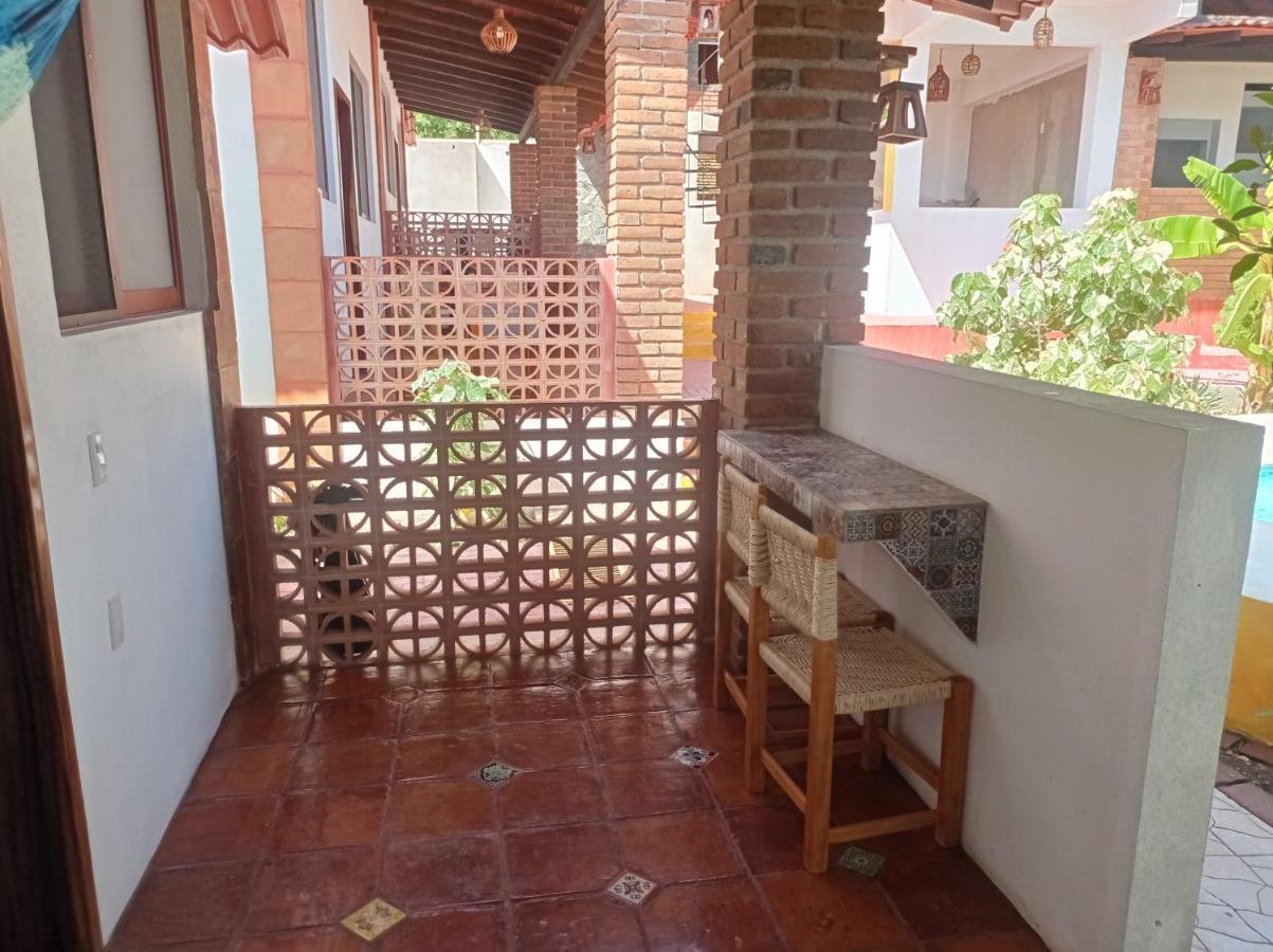 Bungalows Y Cabanas, Las Barracas De La Barra Malucano Екстериор снимка