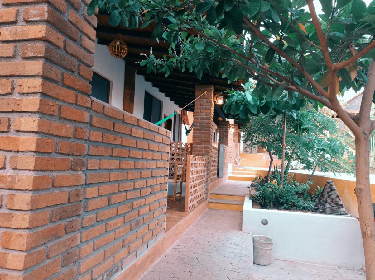Bungalows Y Cabanas, Las Barracas De La Barra Malucano Екстериор снимка